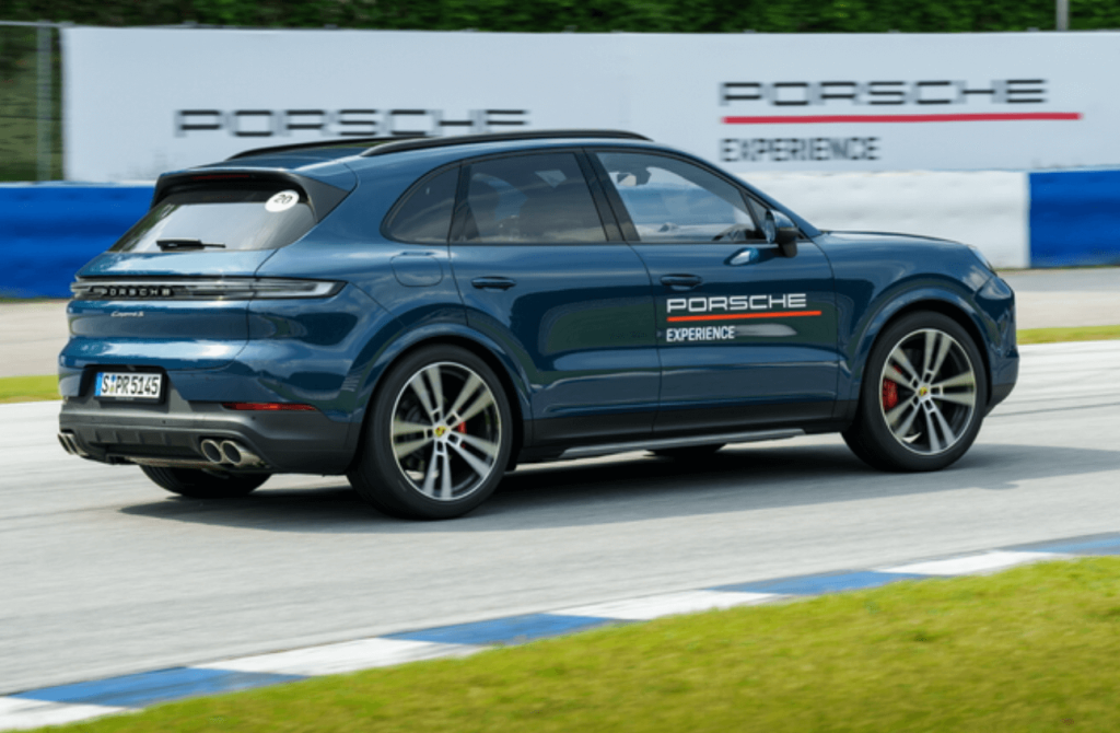 포르쉐 카이엔 새모델