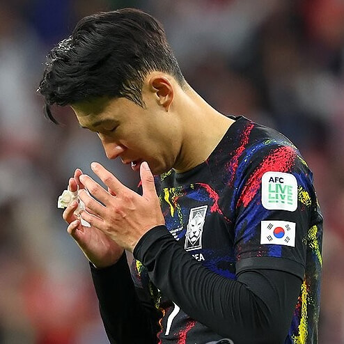 손흥민 이강인 대립